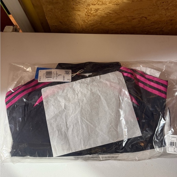 Adidas Women Adicolor Cropped Track Top - Picture 4 of 5